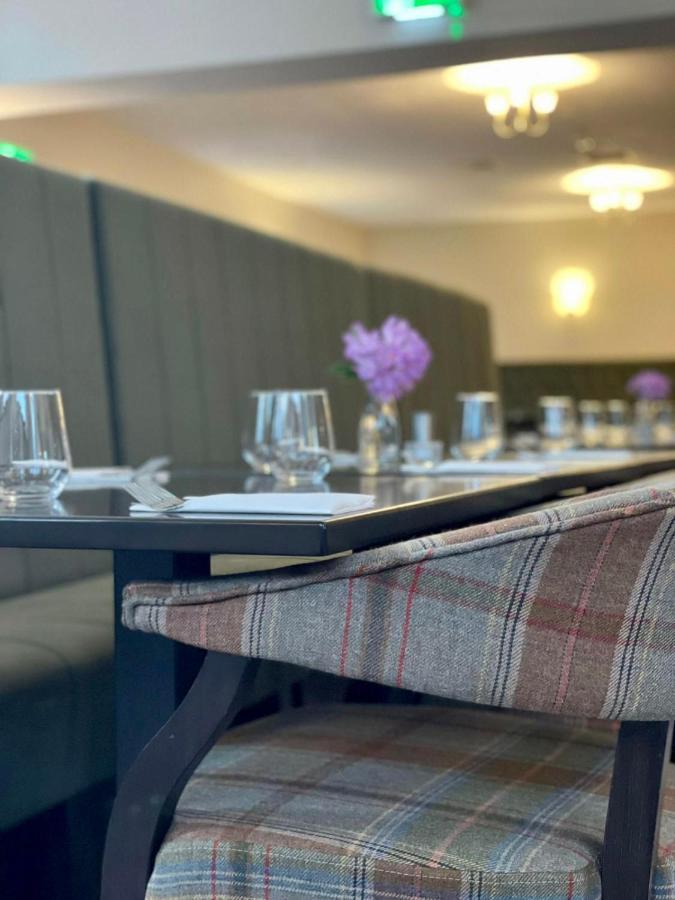 The Cedar Country Hotel Bellway Экстерьер фото