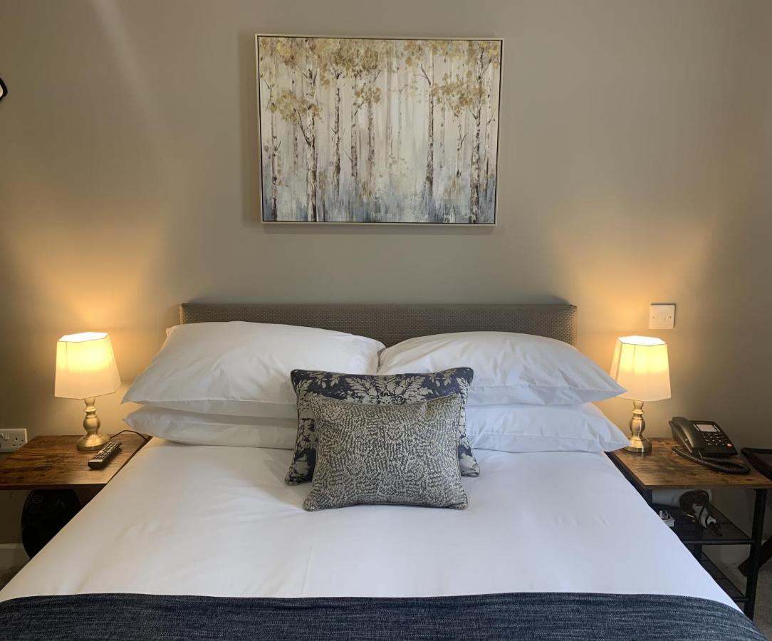 The Cedar Country Hotel Bellway Экстерьер фото